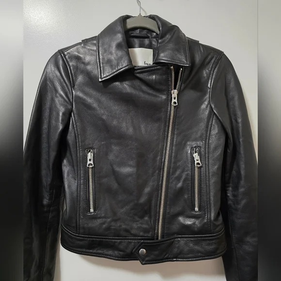 Wilfred Black Leather Jacket - Picture 9 of 11